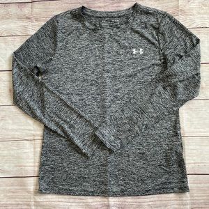 •Under Armour• long sleeve athletic tee